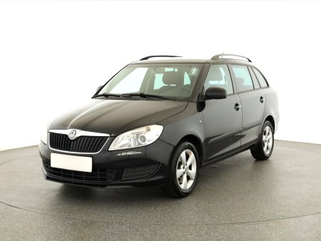 Škoda Fabia, 2011 - pohled č. 3