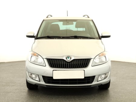 Škoda Fabia, 2012 - pohled č. 2