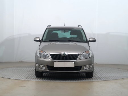 Škoda Fabia, 2012 - pohled č. 2