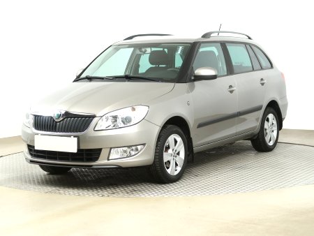 Škoda Fabia, 2011 - pohled č. 3