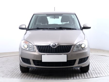 Škoda Fabia, 2013 - pohled č. 2