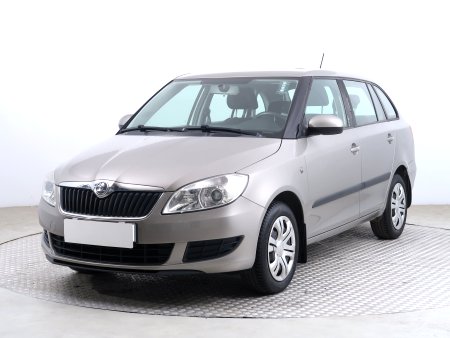 Škoda Fabia, 2013 - pohled č. 3