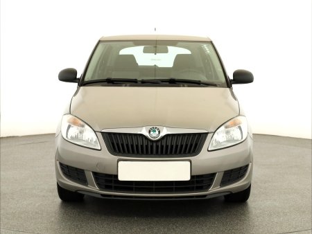 Škoda Fabia, 2012 - pohled č. 2