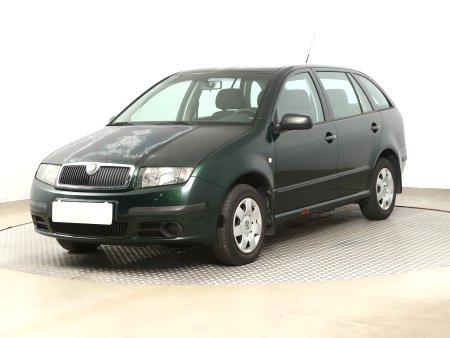 Škoda Fabia, 2004 - pohled č. 3