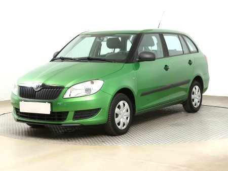 Škoda Fabia, 2010 - pohled č. 3