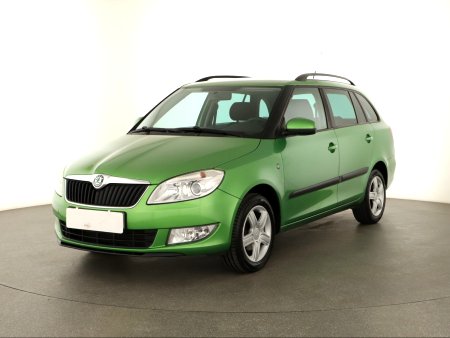 Škoda Fabia, 2010 - pohled č. 3