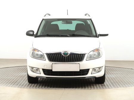 Škoda Fabia, 2012 - pohled č. 2