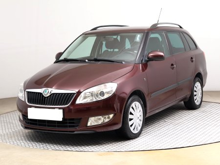 Škoda Fabia, 2010 - pohled č. 3