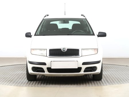 Škoda Fabia, 2005 - pohled č. 2