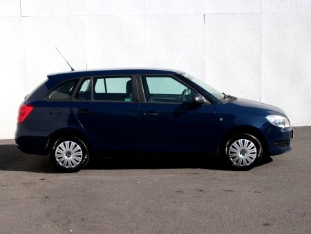 Škoda Fabia, 2010 - pohled č. 4