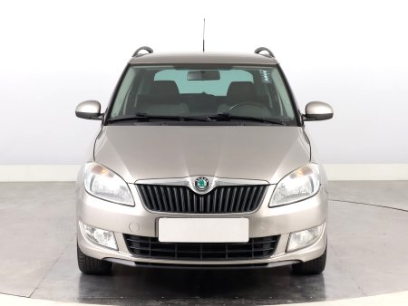 Škoda Fabia, 2012 - pohled č. 2