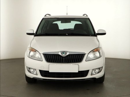 Škoda Fabia, 2010 - pohled č. 2