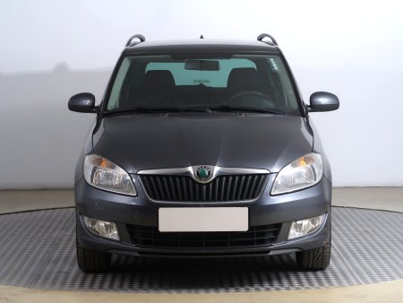 Škoda Fabia, 2011 - pohled č. 2