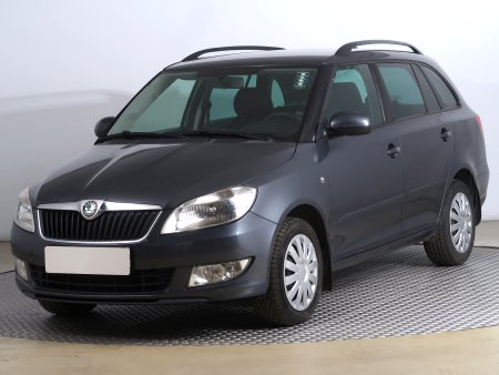 Škoda Fabia, 2011 - pohled č. 3