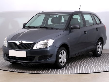 Škoda Fabia, 2012 - pohled č. 3