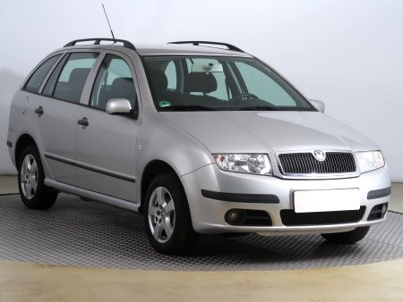 Škoda Fabia, 2004
