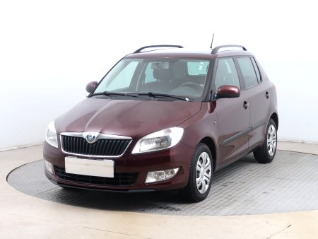 Škoda Fabia, 2012 - pohled č. 3