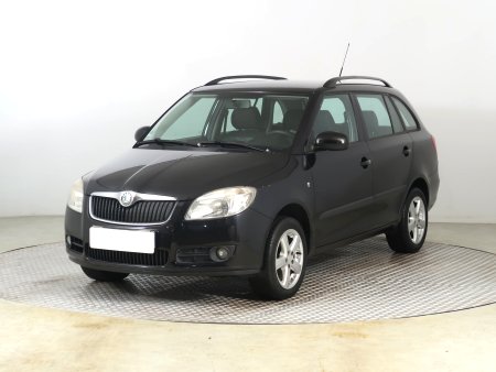 Škoda Fabia, 2010 - pohled č. 3