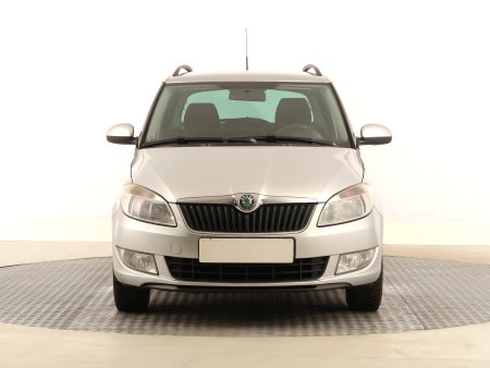 Škoda Fabia, 2010 - pohled č. 2