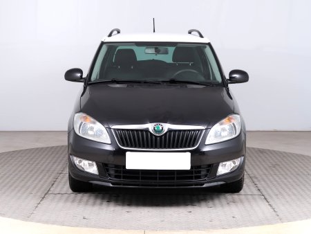 Škoda Fabia, 2012 - pohled č. 2
