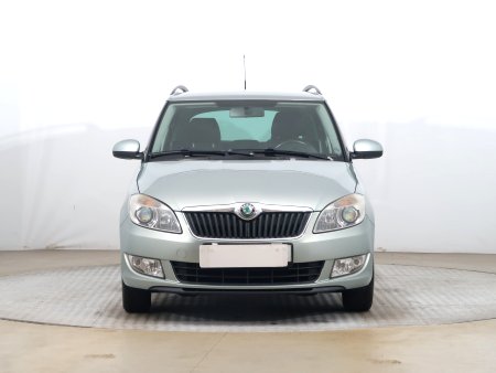 Škoda Fabia, 2011 - pohled č. 2