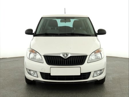Škoda Fabia, 2013 - pohled č. 2
