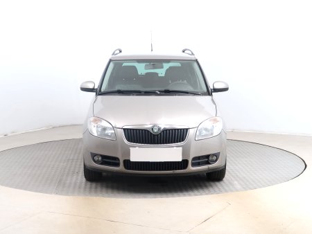 Škoda Fabia, 2009 - pohled č. 2