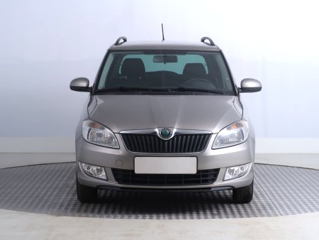 Škoda Fabia, 2013 - pohled č. 2