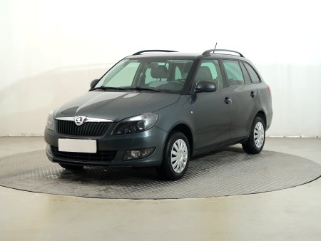 Škoda Fabia, 2014 - pohled č. 3