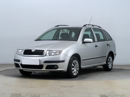 Škoda Fabia, 2005 - pohled č. 3