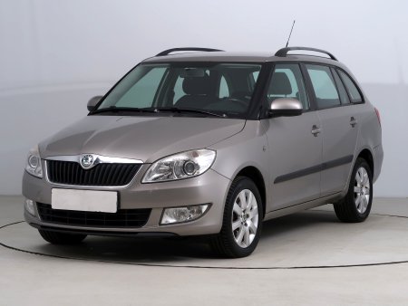 Škoda Fabia, 2010 - pohled č. 3