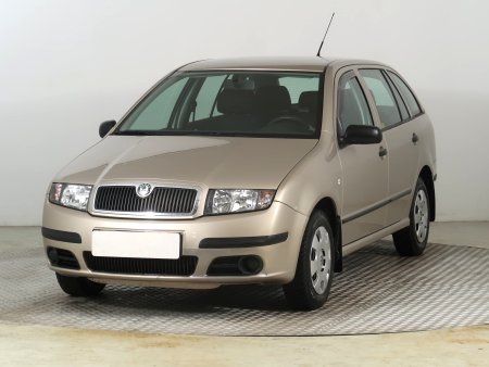 Škoda Fabia, 2004 - pohled č. 3