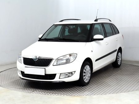 Škoda Fabia, 2010 - pohled č. 3