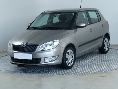 Škoda Fabia, 2011 - pohled č. 3