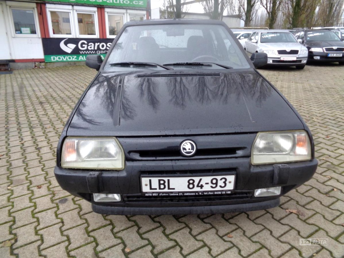 Škoda Favorit, 1993 - pohled č. 9