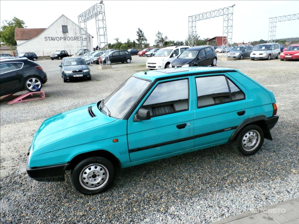 Škoda Favorit, 1994 - pohled č. 4