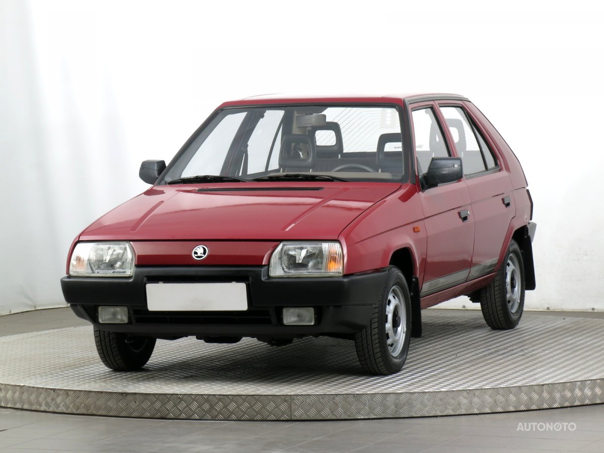 Škoda Favorit, 1989 - pohled č. 3