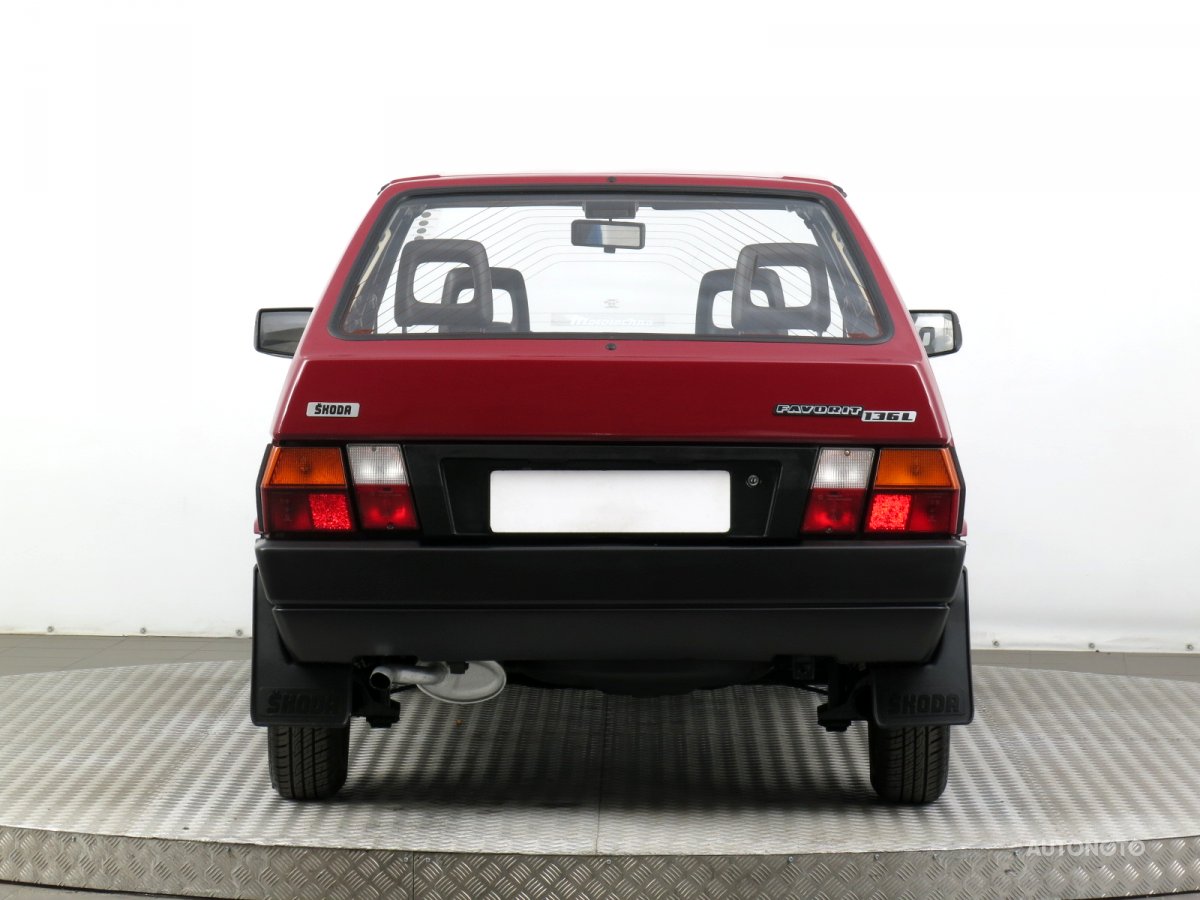 Škoda Favorit, 1989 - pohled č. 6