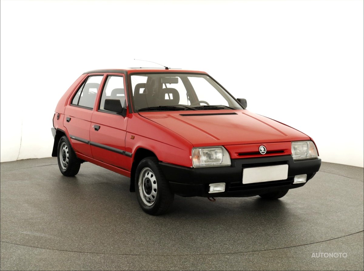 Škoda Favorit, 1993 - celkový pohled