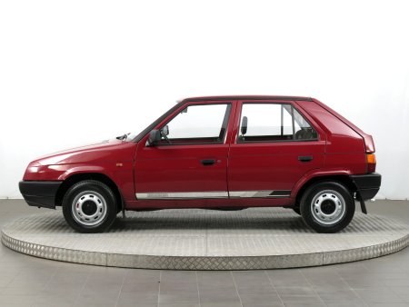 Škoda Favorit, 1989 - pohled č. 4