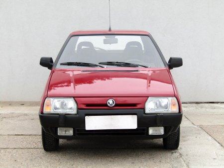 Škoda Favorit, 1991 - pohled č. 2
