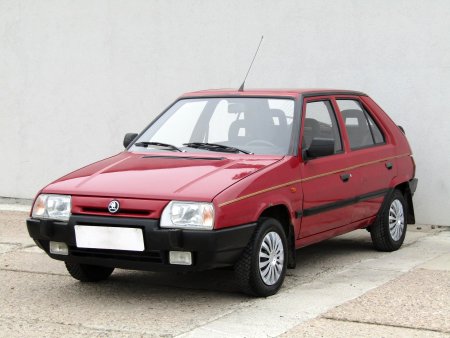 Škoda Favorit, 1991 - pohled č. 3