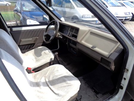 Škoda Favorit, 1990 - pohled č. 9