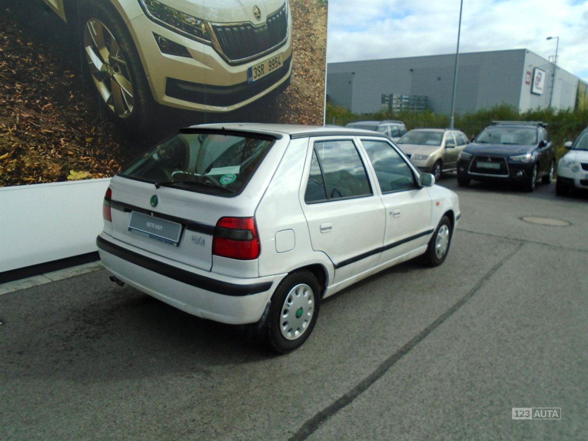Škoda Felicia, 2001 - pohled č. 2