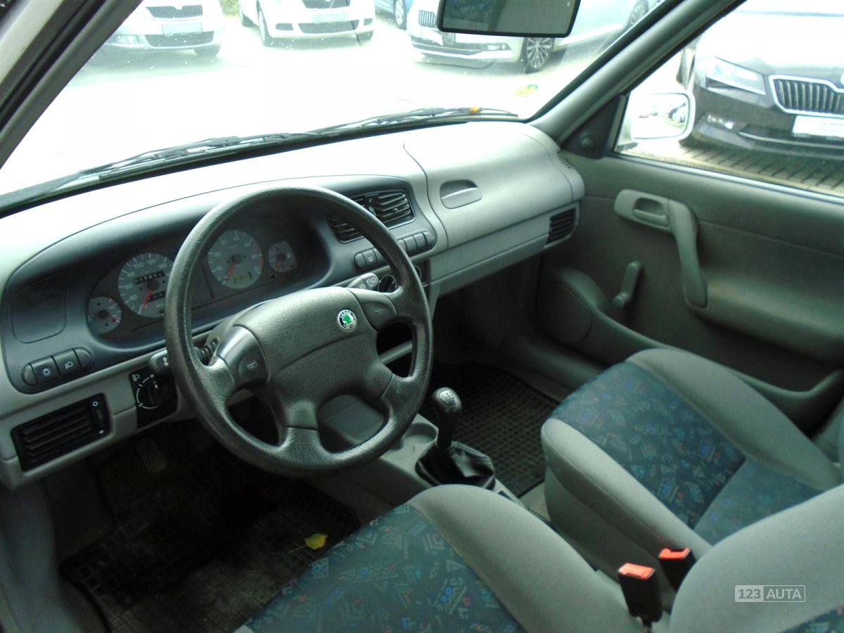 Škoda Felicia, 2001 - pohled č. 5