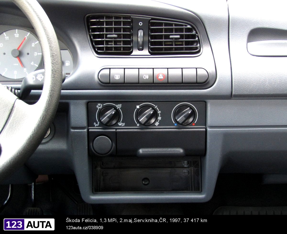 Škoda Felicia, 1997 - pohled č. 13