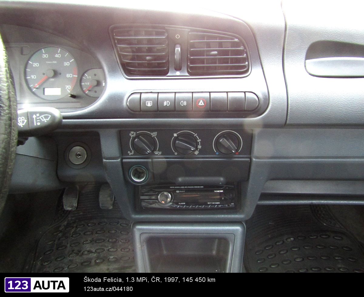 Škoda Felicia, 1997 - pohled č. 12