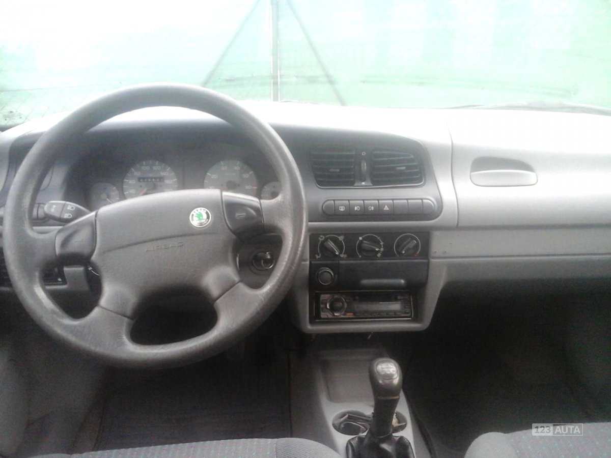 Škoda Felicia, 2000 - pohled č. 12