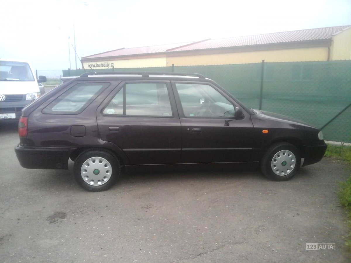 Škoda Felicia, 2000 - pohled č. 4