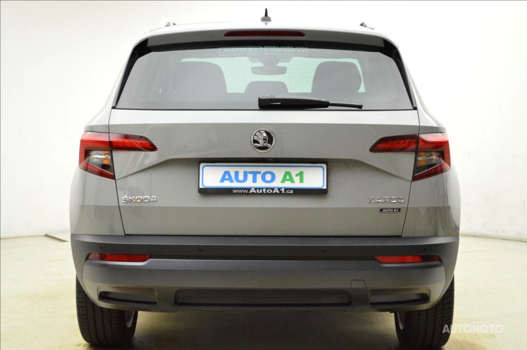 Škoda Karoq, 2017 - pohled č. 5